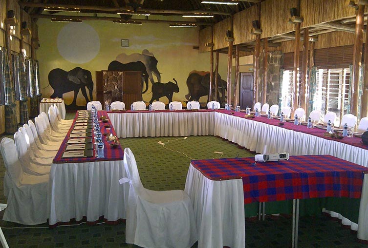 Kilaguni Serena Safari Lodge SGR Package