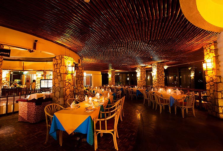 Salt Lick Safari Lodge - Tsavo West